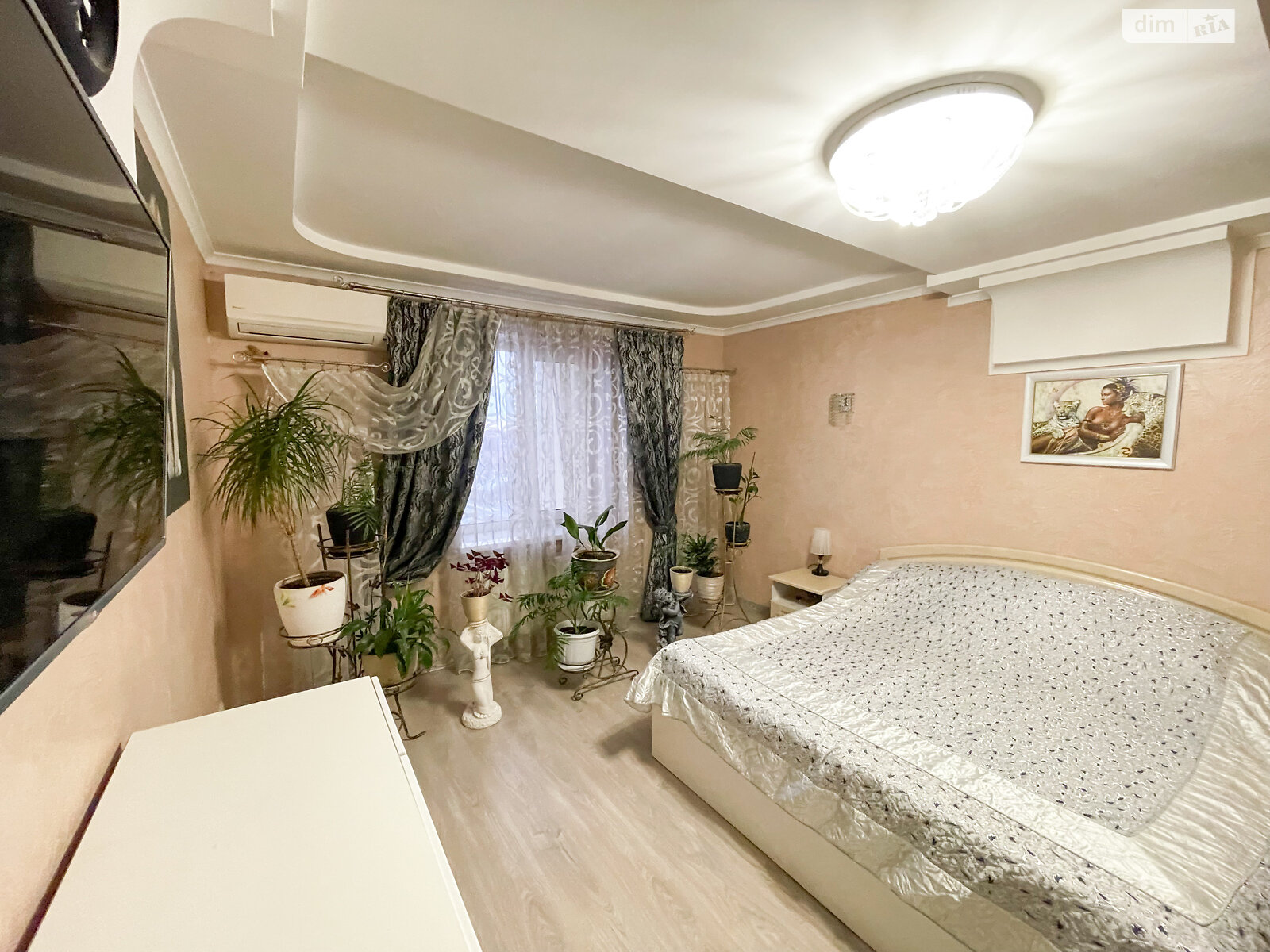 Продажа трехкомнатной квартиры в Ровно, на ул. Ясная 7Б, район Пивзавод фото 1