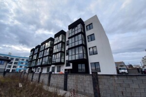 Продажа однокомнатной квартиры в Ровно, на мас. Чаривный 11, район Ленокомбинат фото 2 Продажа однокомнатной квартиры в Ровно, на мас. Чаривный 11, район Ленокомбинат фото 2