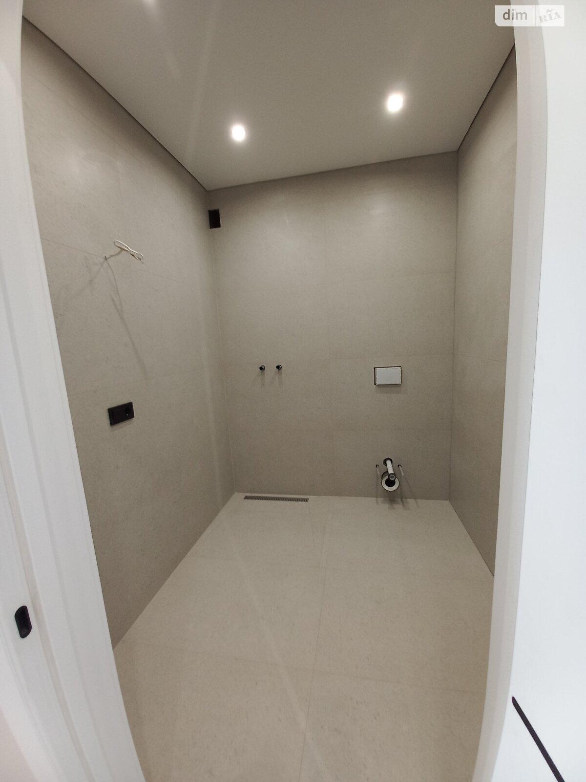 Продажа однокомнатной квартиры в Ровно, на мас. Чаривный 11, район Ленокомбинат фото 1 Продажа однокомнатной квартиры в Ровно, на мас. Чаривный 11, район Ленокомбинат фото 1