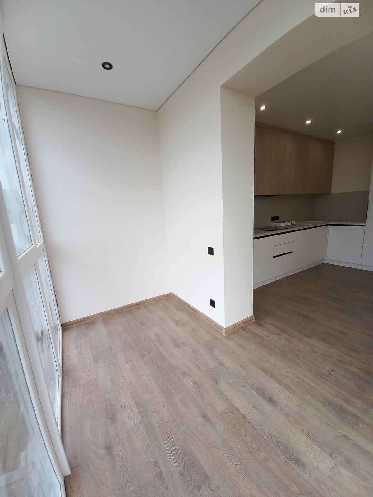 Продажа однокомнатной квартиры в Ровно, на мас. Чаривный 11, район Ленокомбинат фото 1 Продажа однокомнатной квартиры в Ровно, на мас. Чаривный 11, район Ленокомбинат фото 1