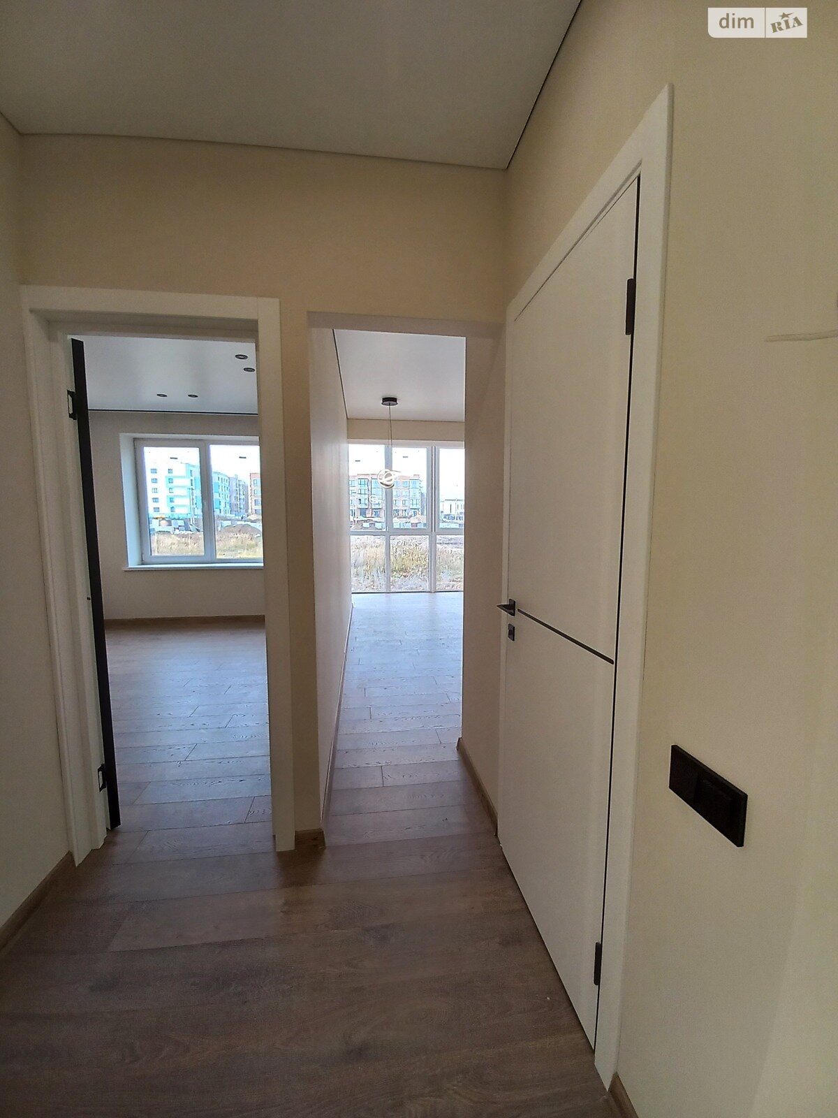 Продажа однокомнатной квартиры в Ровно, на мас. Чаривный 11, район Ленокомбинат фото 1 Продажа однокомнатной квартиры в Ровно, на мас. Чаривный 11, район Ленокомбинат фото 1