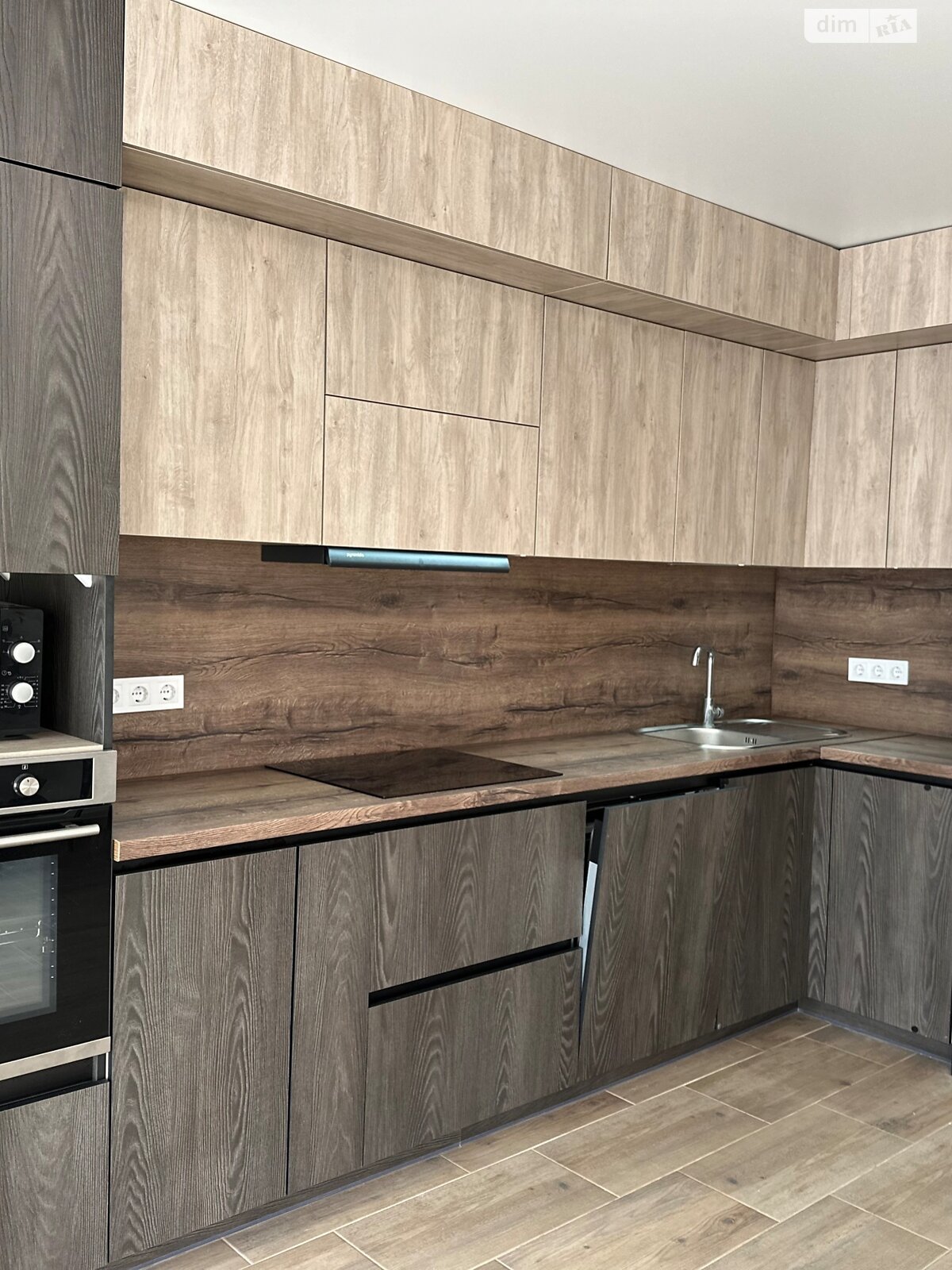 Продажа однокомнатной квартиры в Ровно, на ул. Единства, район Ленокомбинат фото 1 Продажа однокомнатной квартиры в Ровно, на ул. Единства, район Ленокомбинат фото 1