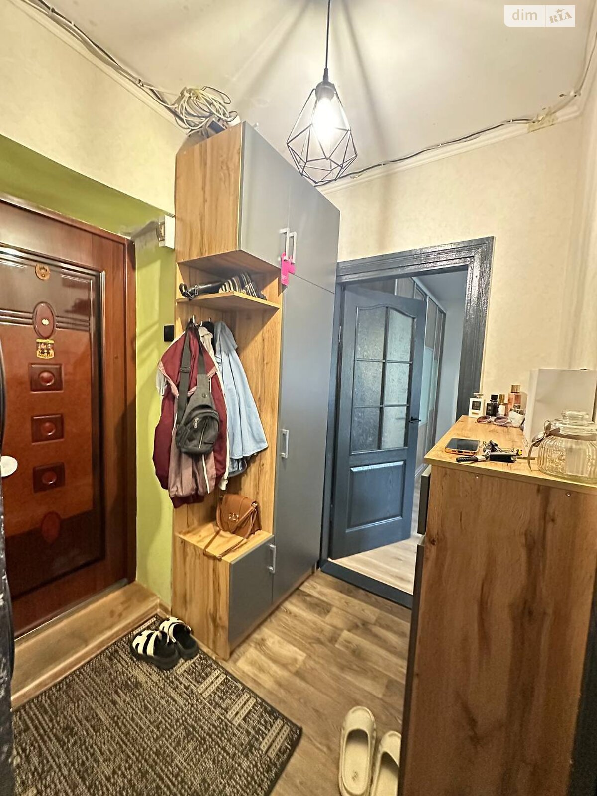 Продажа двухкомнатной квартиры в Ровно, на ул. Фабричная, район Ленокомбинат фото 1 Продажа двухкомнатной квартиры в Ровно, на ул. Фабричная, район Ленокомбинат фото 1