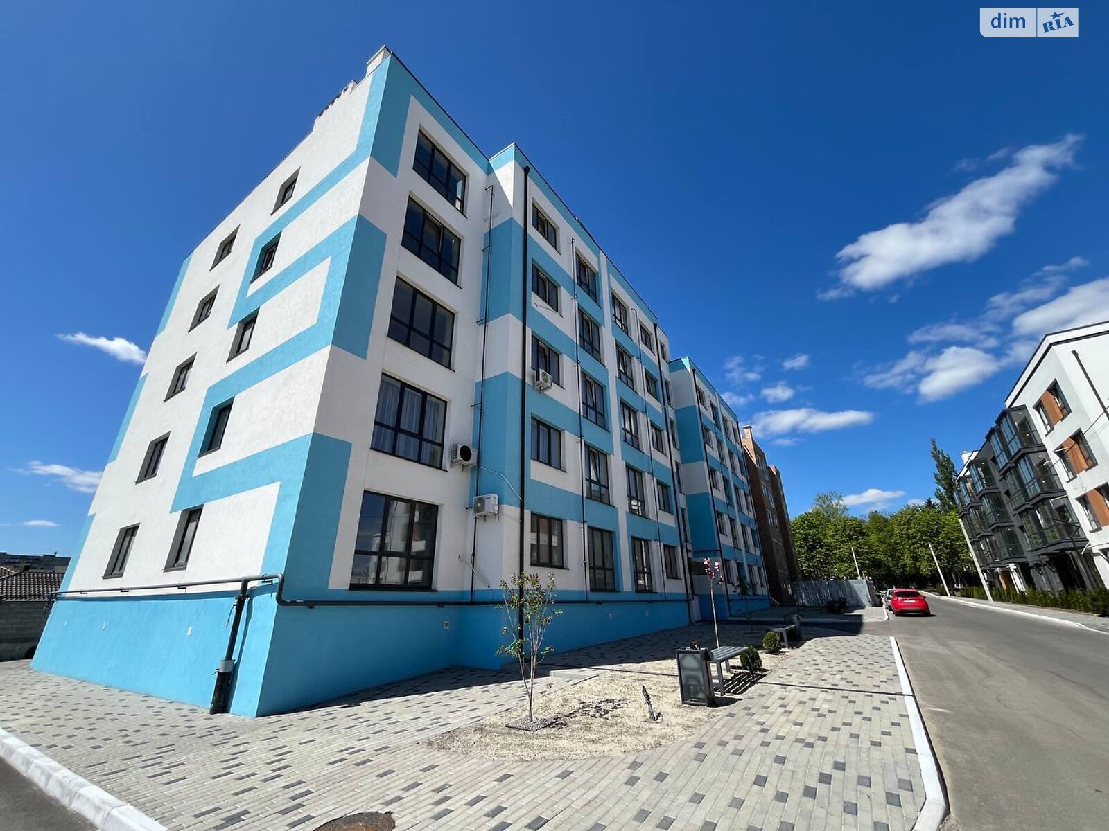 Продаж однокімнатної квартири в Рівному, на вул. Фабрична 4, район Льонокомбінат фото 1 Продаж однокімнатної квартири в Рівному, на вул. Фабрична 4, район Льонокомбінат фото 1