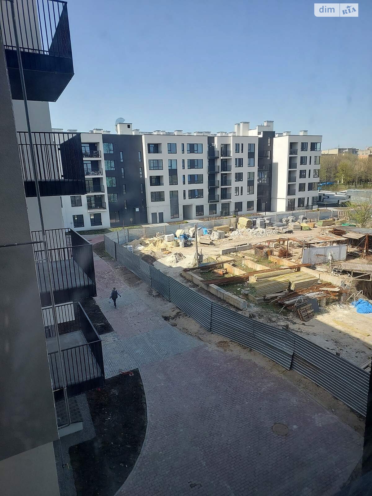 Продаж однокімнатної квартири в Рівному, на вул. Льонокомбінатівська 4, район Льонокомбінат фото 1 Продаж однокімнатної квартири в Рівному, на вул. Льонокомбінатівська 4, район Льонокомбінат фото 1