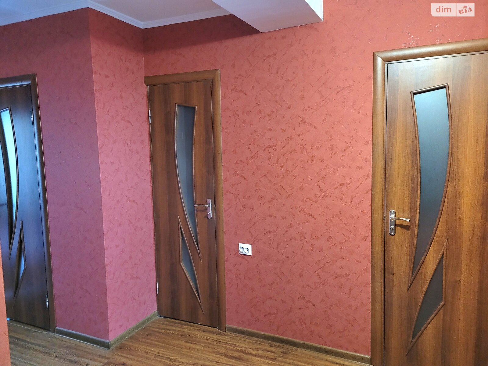 Продаж двокімнатної квартири в Рівному, на вул. Миколи Карнаухова 11, фото 1 Продаж двокімнатної квартири в Рівному, на вул. Миколи Карнаухова 11, фото 1
