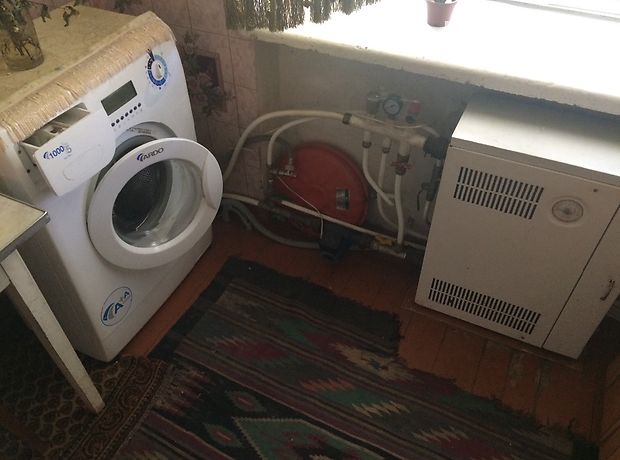 Продажа трехкомнатной квартиры в Ровно, на Силікатників район Новая Любомирка фото 1 Продажа трехкомнатной квартиры в Ровно, на Силікатників район Новая Любомирка фото 1