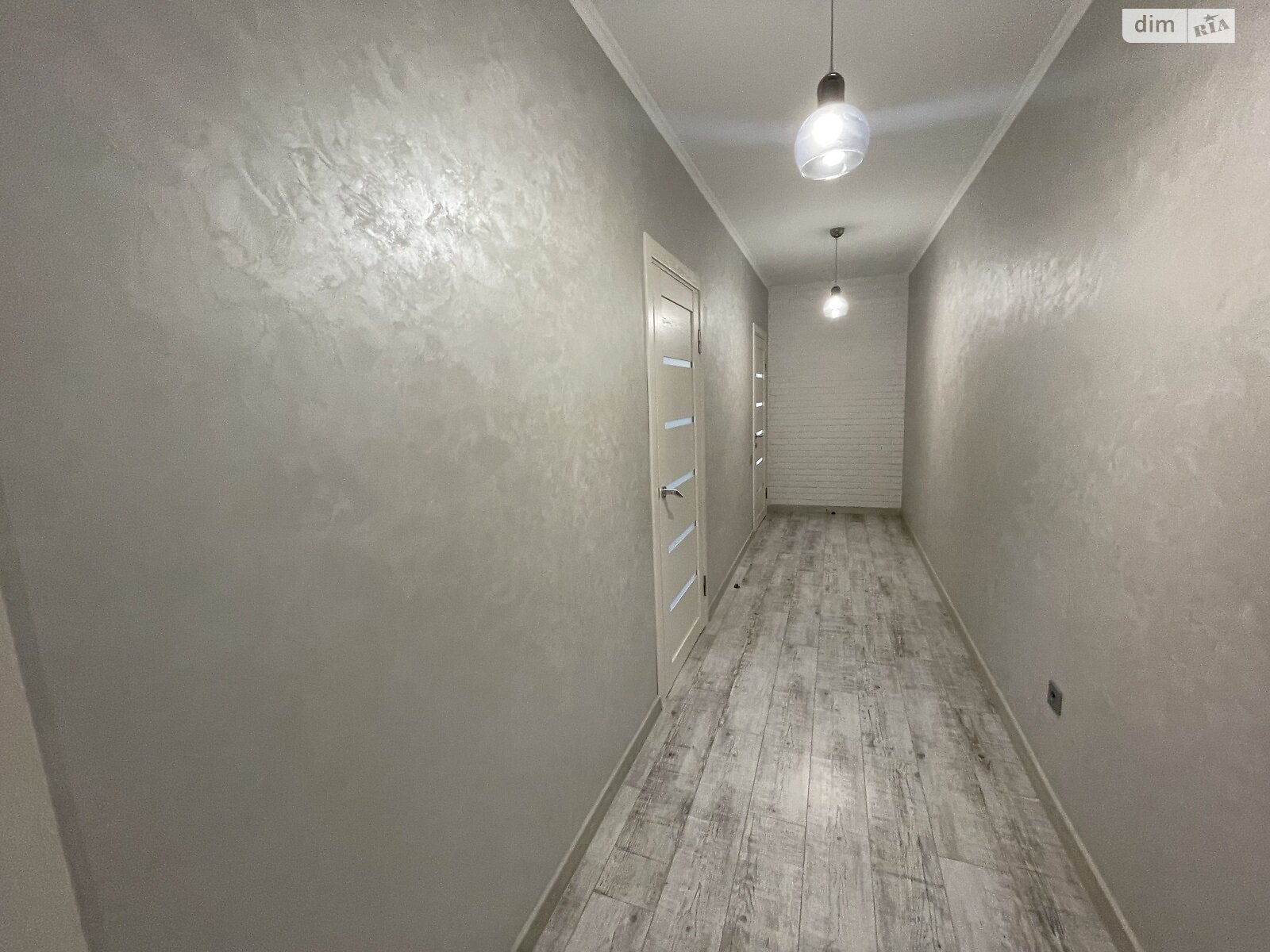 Продажа трехкомнатной квартиры в Ровно, на ул. Дворецкая 46, район Пивзавод фото 1 Продажа трехкомнатной квартиры в Ровно, на ул. Дворецкая 46, район Пивзавод фото 1