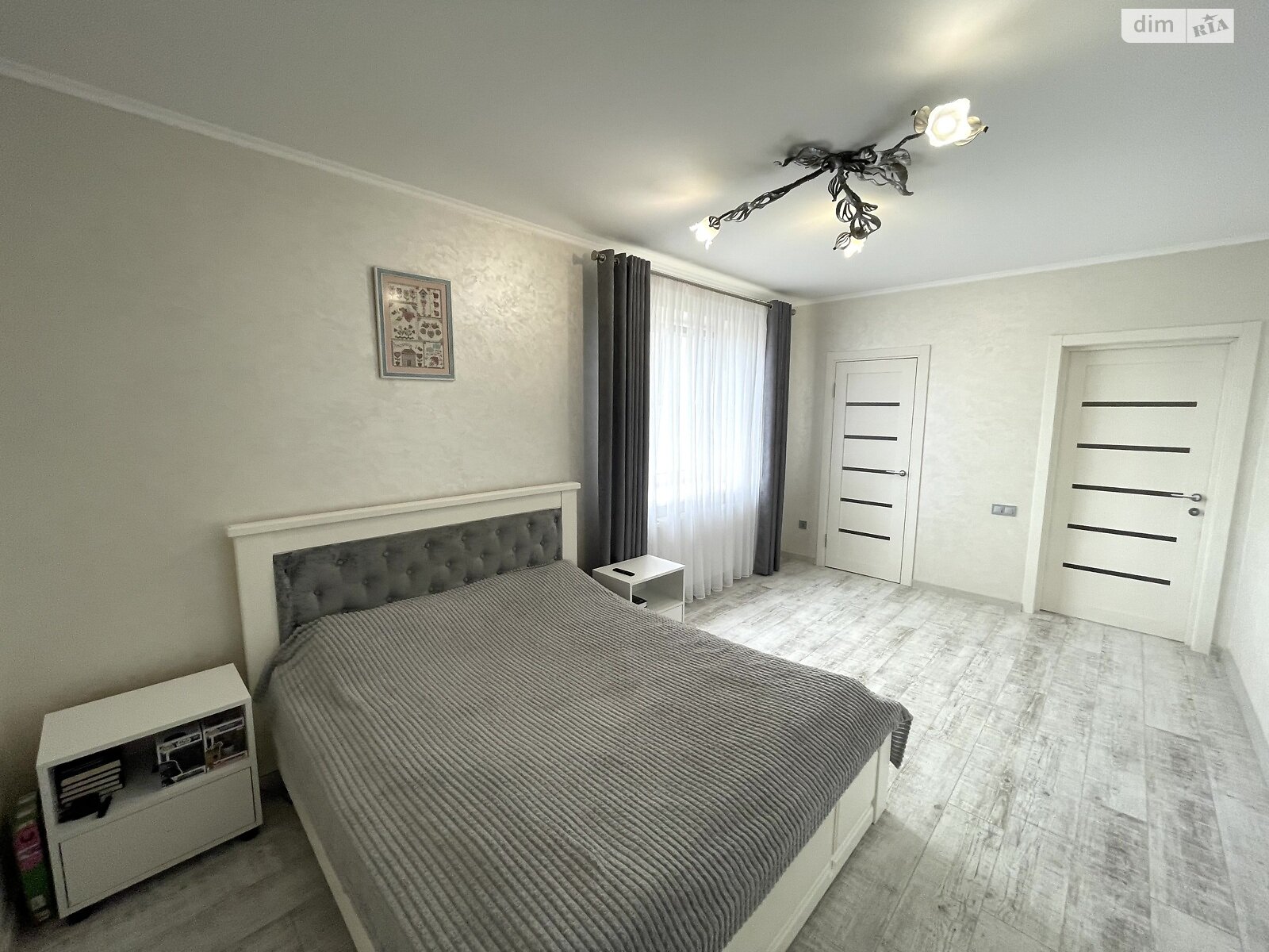 Продажа трехкомнатной квартиры в Ровно, на ул. Дворецкая 46, район Пивзавод фото 1 Продажа трехкомнатной квартиры в Ровно, на ул. Дворецкая 46, район Пивзавод фото 1