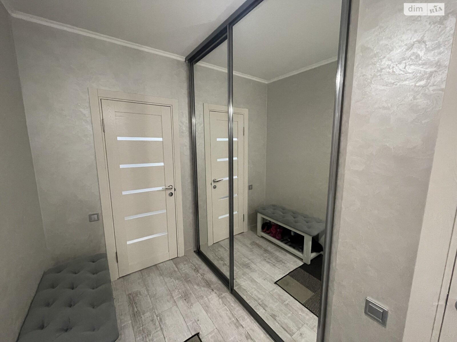 Продажа трехкомнатной квартиры в Ровно, на ул. Дворецкая 46, район Пивзавод фото 1 Продажа трехкомнатной квартиры в Ровно, на ул. Дворецкая 46, район Пивзавод фото 1