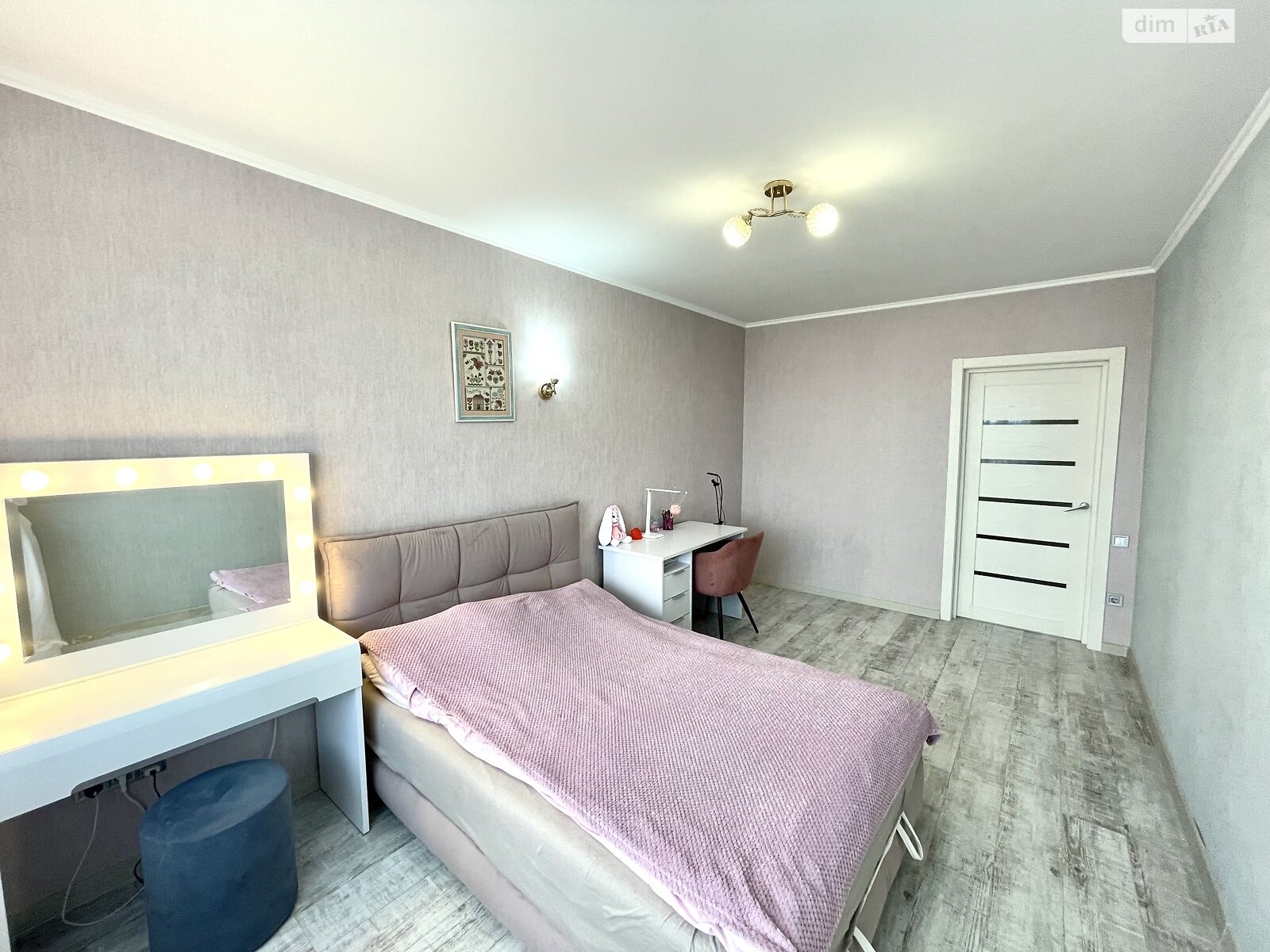 Продажа трехкомнатной квартиры в Ровно, на ул. Дворецкая 46, район Пивзавод фото 1 Продажа трехкомнатной квартиры в Ровно, на ул. Дворецкая 46, район Пивзавод фото 1