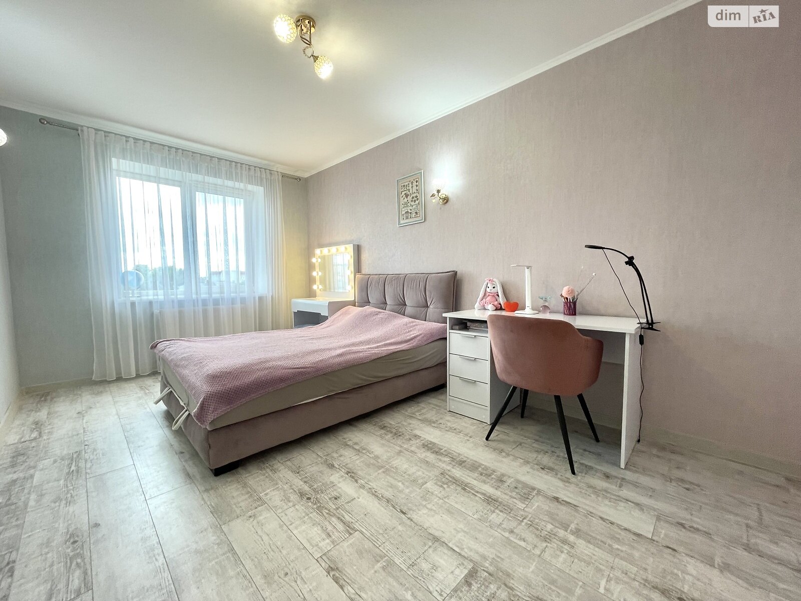 Продажа трехкомнатной квартиры в Ровно, на ул. Дворецкая 46, район Пивзавод фото 1 Продажа трехкомнатной квартиры в Ровно, на ул. Дворецкая 46, район Пивзавод фото 1