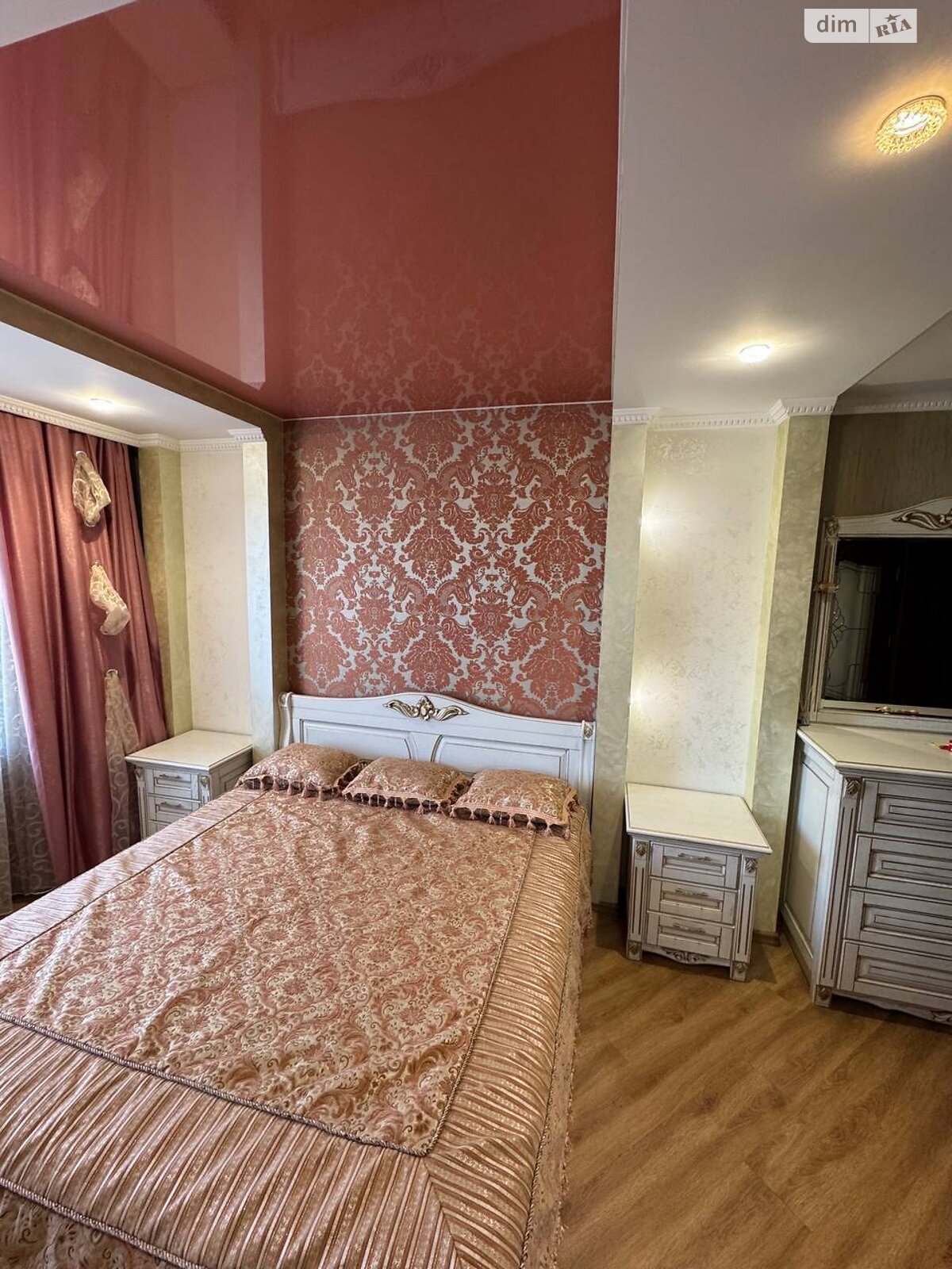 Продажа двухкомнатной квартиры в Ровно, на ул. Дворецкая 48, район Пивзавод фото 1 Продажа двухкомнатной квартиры в Ровно, на ул. Дворецкая 48, район Пивзавод фото 1