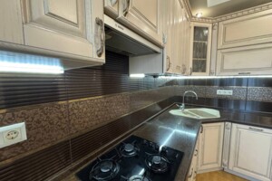 Продажа двухкомнатной квартиры в Ровно, на ул. Дворецкая 48, район Пивзавод фото 2 Продажа двухкомнатной квартиры в Ровно, на ул. Дворецкая 48, район Пивзавод фото 2