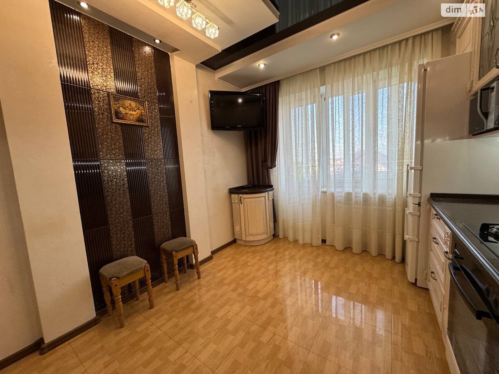 Продажа двухкомнатной квартиры в Ровно, на ул. Дворецкая 48, район Пивзавод фото 1 Продажа двухкомнатной квартиры в Ровно, на ул. Дворецкая 48, район Пивзавод фото 1