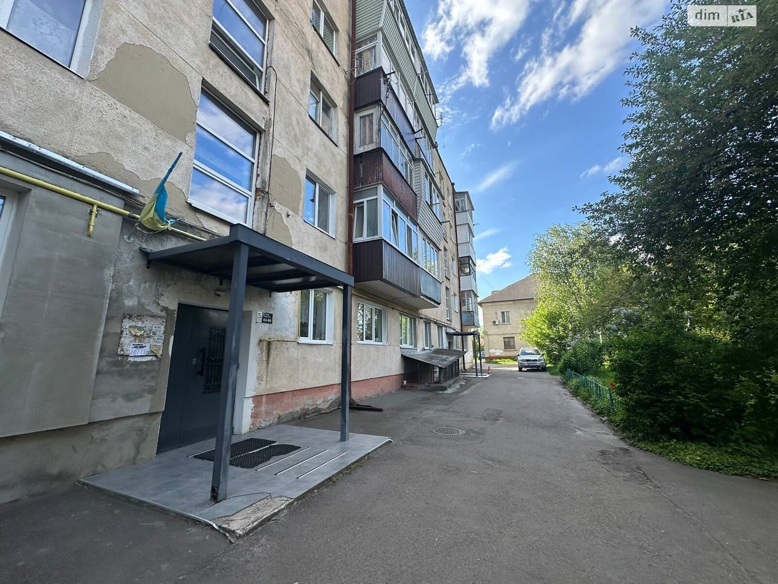 Продажа однокомнатной квартиры в Ровно, на ул. Любомира Гузара 86, район Пивзавод фото 1 Продажа однокомнатной квартиры в Ровно, на ул. Любомира Гузара 86, район Пивзавод фото 1