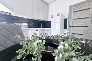 Продаж однокімнатної квартири в Рівному, на вул. Соборна 364В, кв. 6, район Пивзавод фото 2