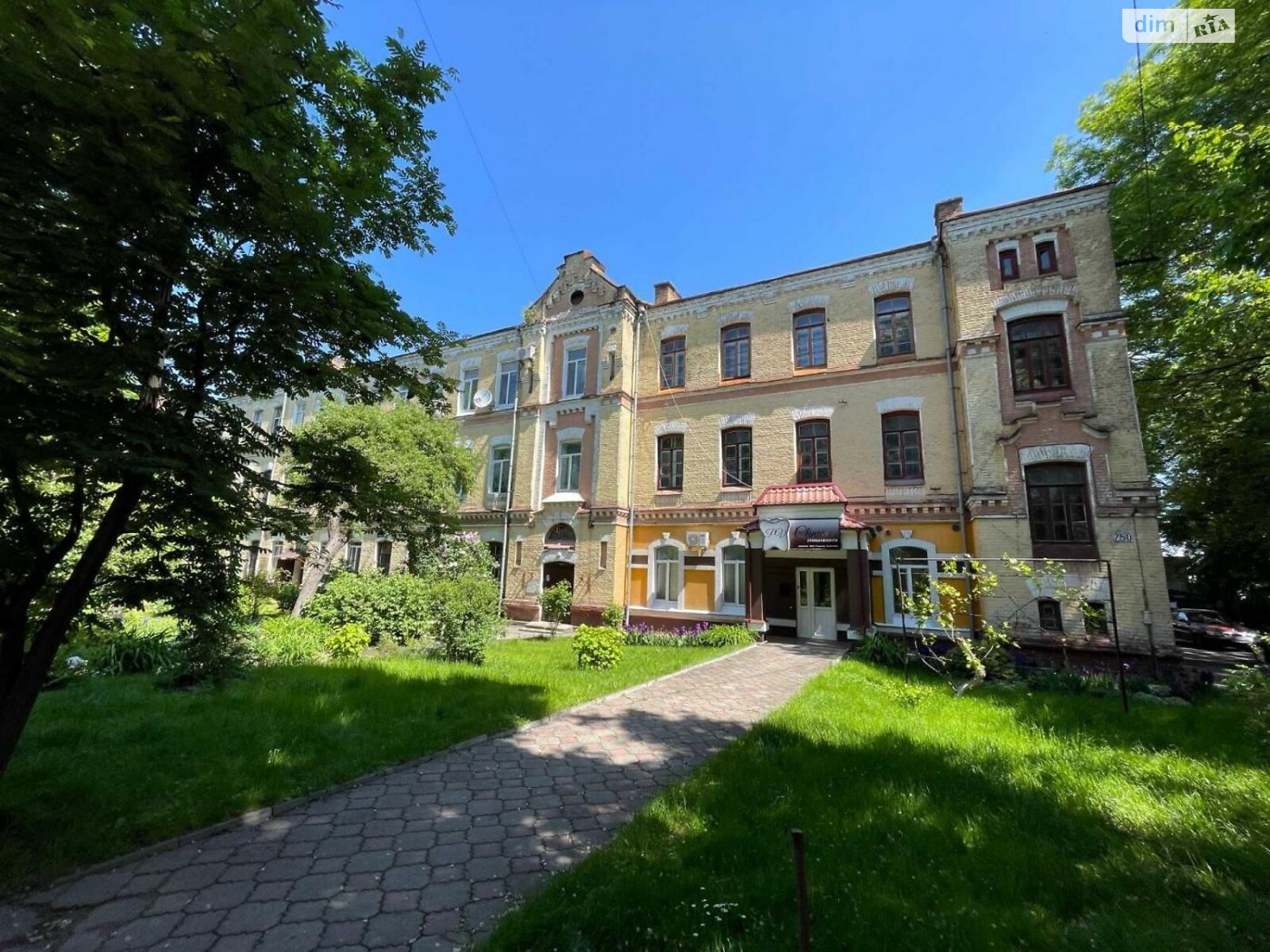 Продаж двокімнатної квартири в Рівному, на вул. Соборна, район Пивзавод фото 1 Продаж двокімнатної квартири в Рівному, на вул. Соборна, район Пивзавод фото 1