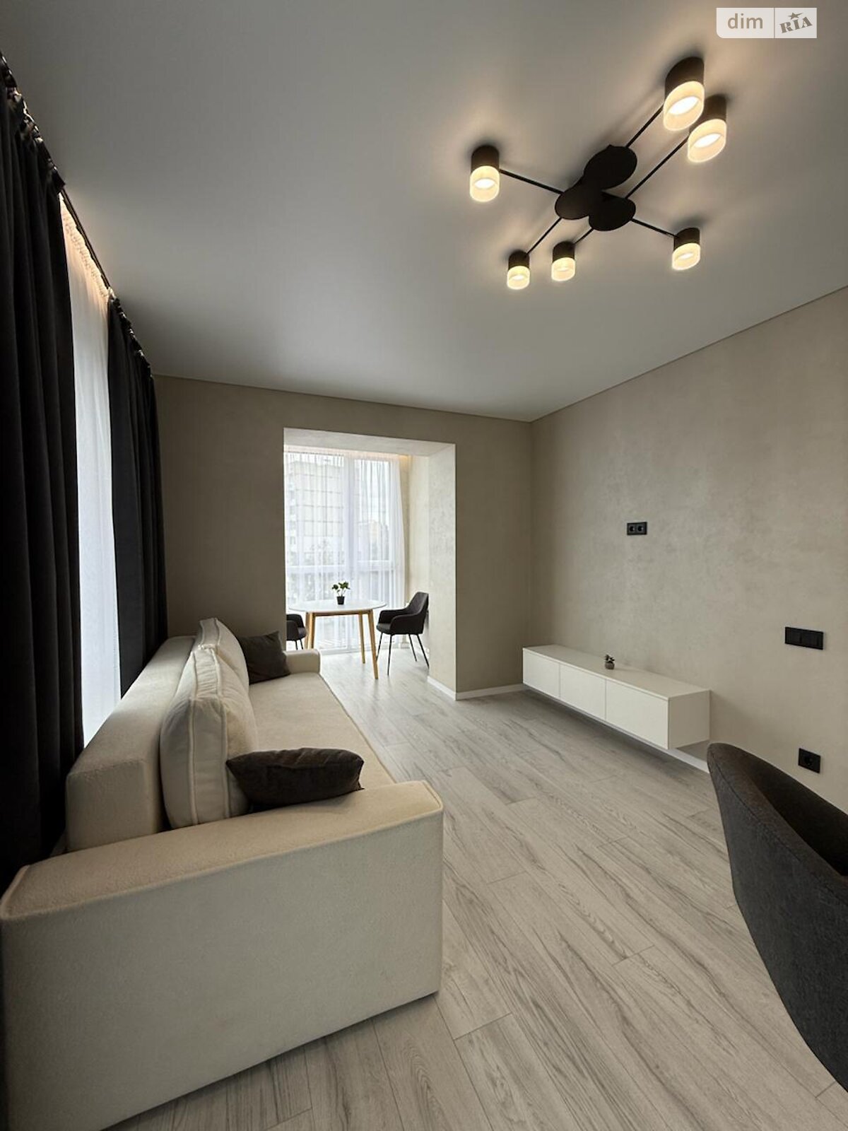 Продажа однокомнатной квартиры в Ровно, на ул. Елены Телиги 20, район Пивзавод фото 1 Продажа однокомнатной квартиры в Ровно, на ул. Елены Телиги 20, район Пивзавод фото 1