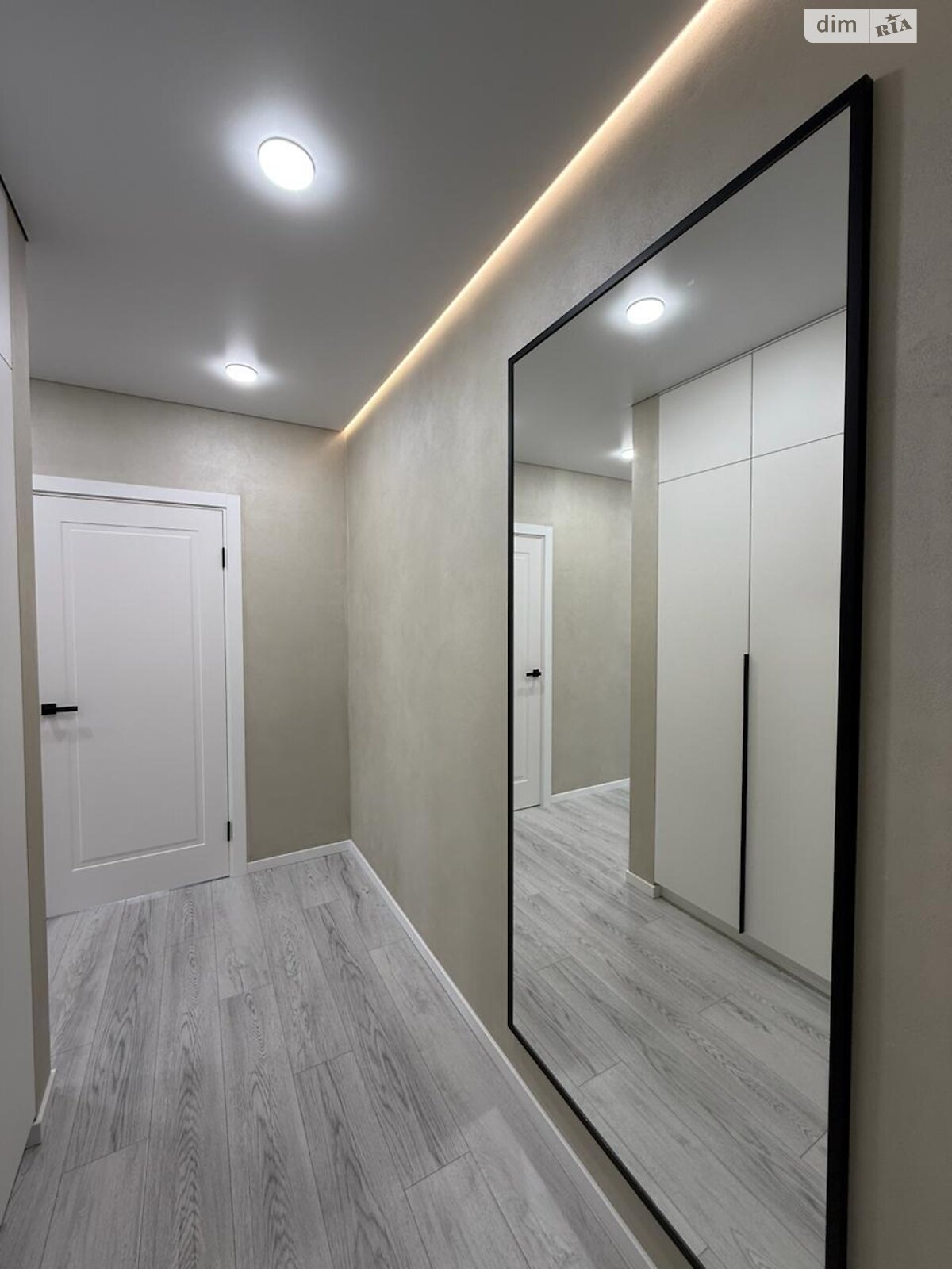 Продажа однокомнатной квартиры в Ровно, на ул. Елены Телиги 20, район Пивзавод фото 1 Продажа однокомнатной квартиры в Ровно, на ул. Елены Телиги 20, район Пивзавод фото 1