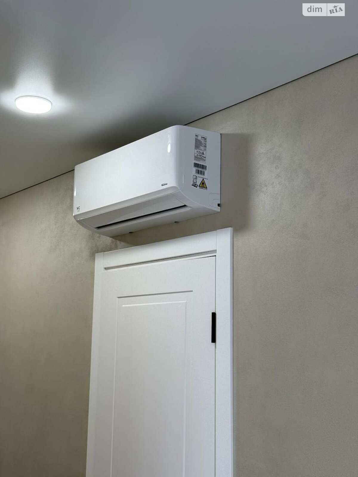 Продажа однокомнатной квартиры в Ровно, на ул. Елены Телиги 20, район Пивзавод фото 1 Продажа однокомнатной квартиры в Ровно, на ул. Елены Телиги 20, район Пивзавод фото 1