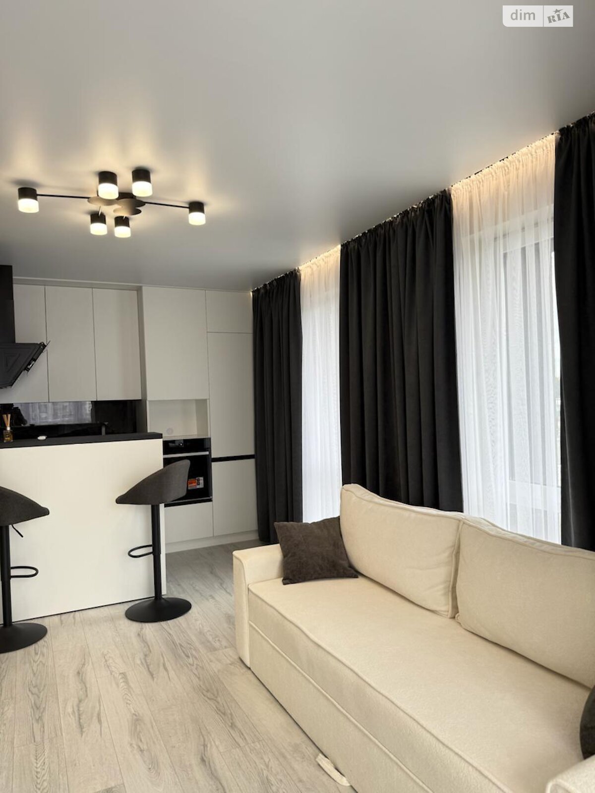 Продажа однокомнатной квартиры в Ровно, на ул. Елены Телиги 20, район Пивзавод фото 1 Продажа однокомнатной квартиры в Ровно, на ул. Елены Телиги 20, район Пивзавод фото 1