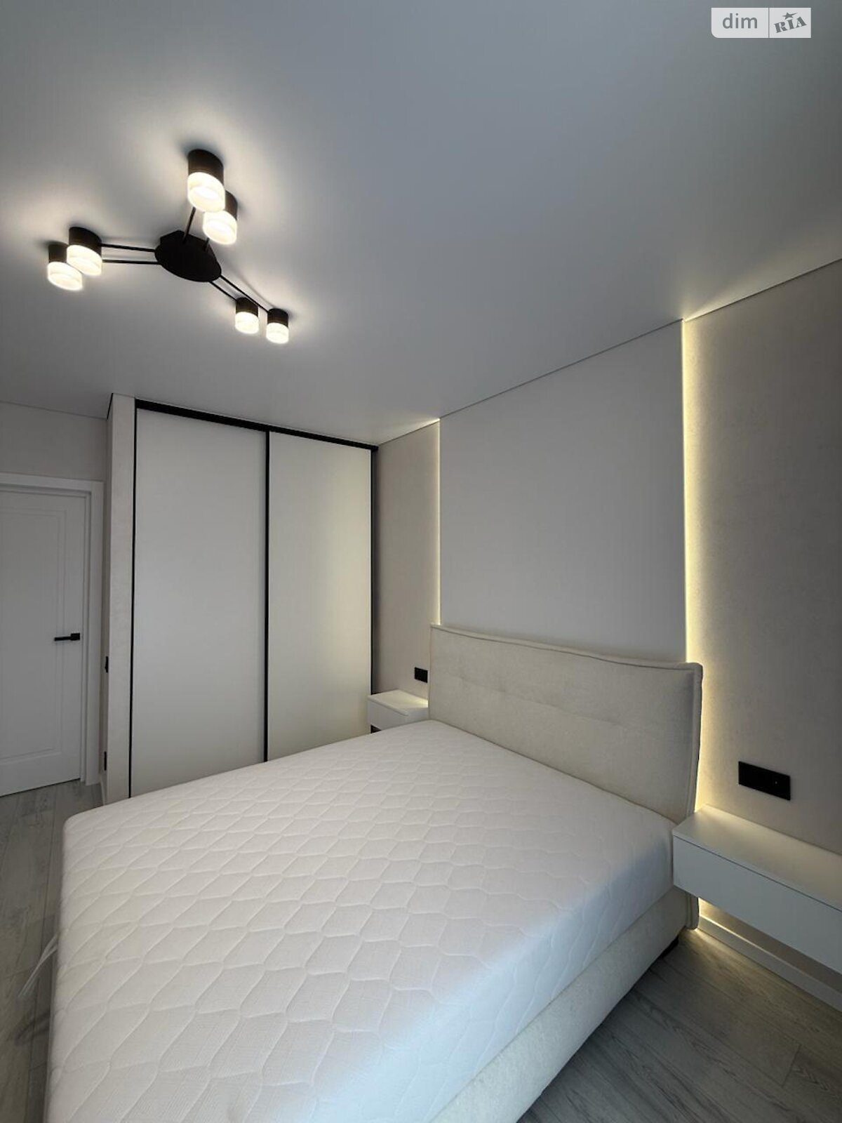 Продажа однокомнатной квартиры в Ровно, на ул. Елены Телиги 20, район Пивзавод фото 1 Продажа однокомнатной квартиры в Ровно, на ул. Елены Телиги 20, район Пивзавод фото 1