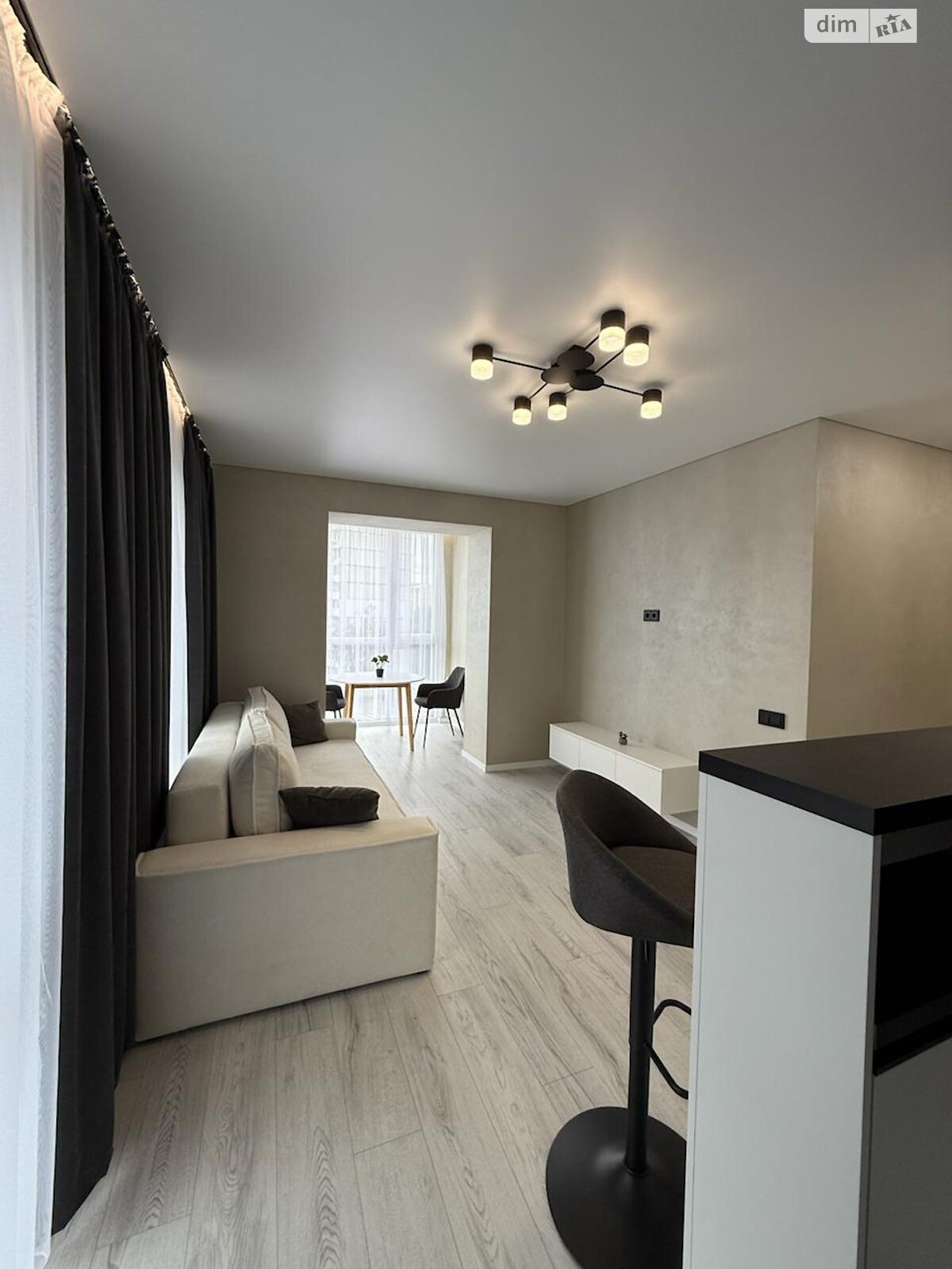 Продажа однокомнатной квартиры в Ровно, на ул. Елены Телиги 20, район Пивзавод фото 1 Продажа однокомнатной квартиры в Ровно, на ул. Елены Телиги 20, район Пивзавод фото 1