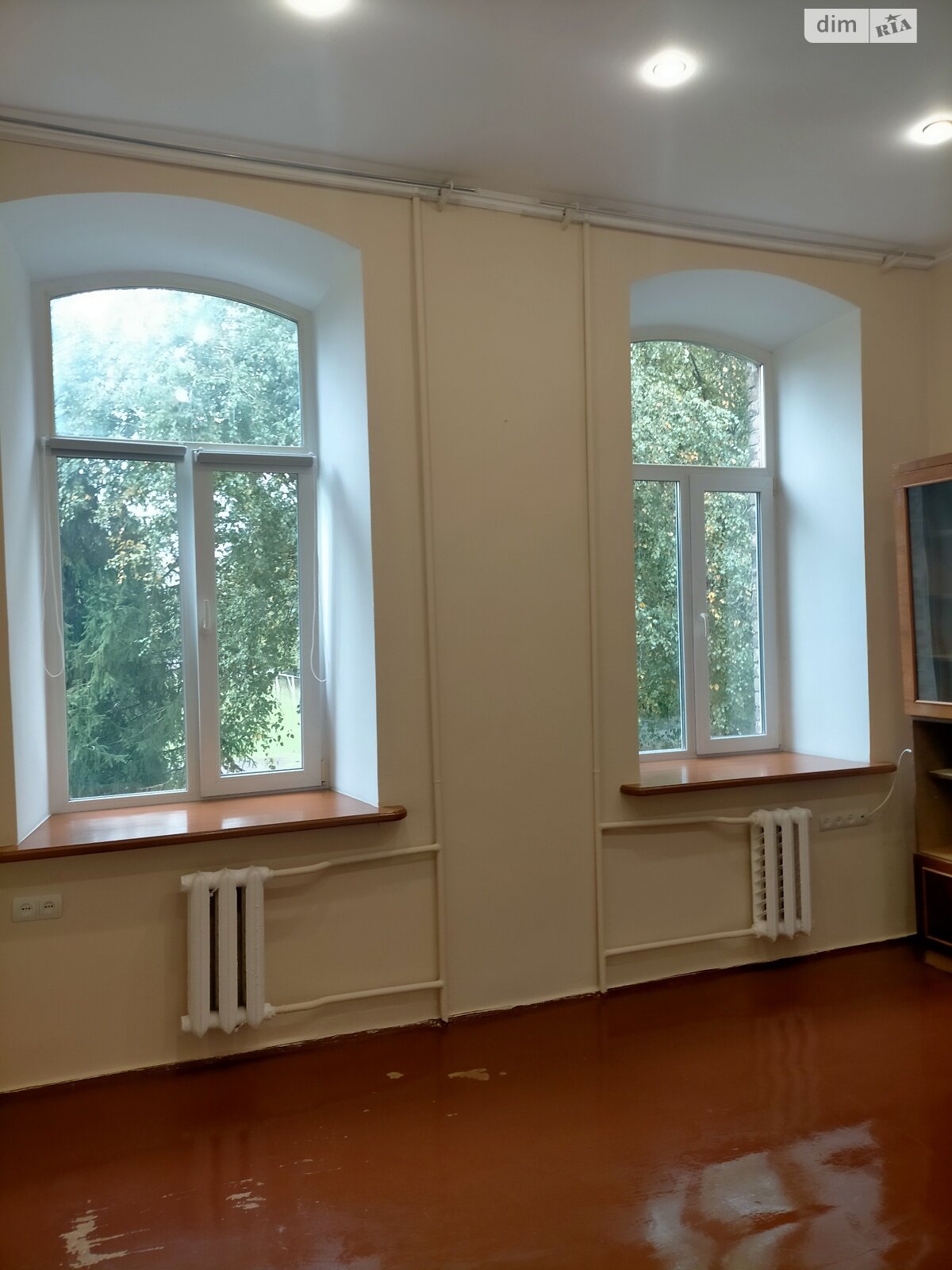 Продаж двокімнатної квартири в Рівному, на вул. Соборна 69, кв. 51, район Пивзавод фото 1 Продаж двокімнатної квартири в Рівному, на вул. Соборна 69, кв. 51, район Пивзавод фото 1