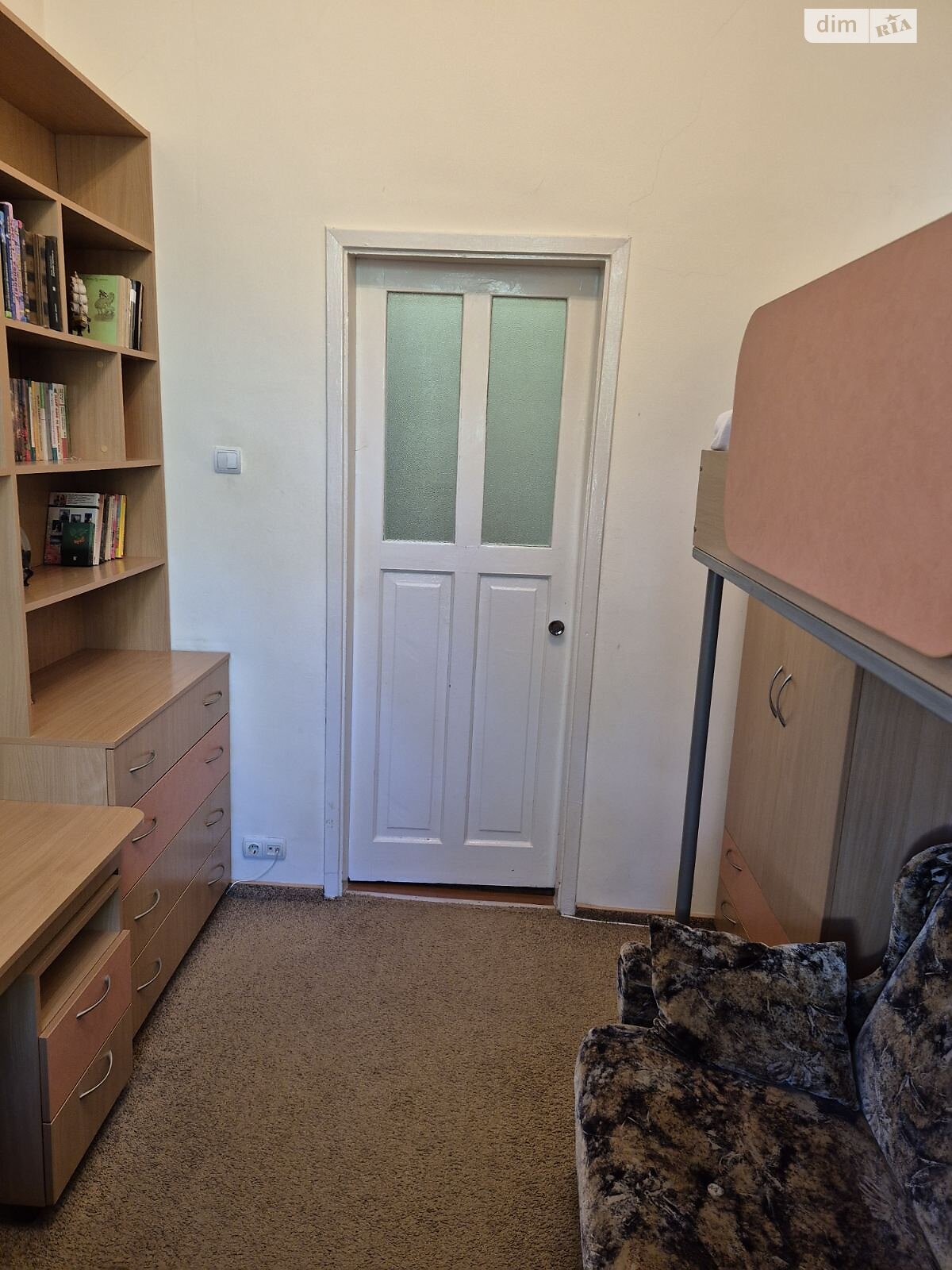 Продаж двокімнатної квартири в Рівному, на вул. Соборна 69, кв. 51, район Пивзавод фото 1 Продаж двокімнатної квартири в Рівному, на вул. Соборна 69, кв. 51, район Пивзавод фото 1