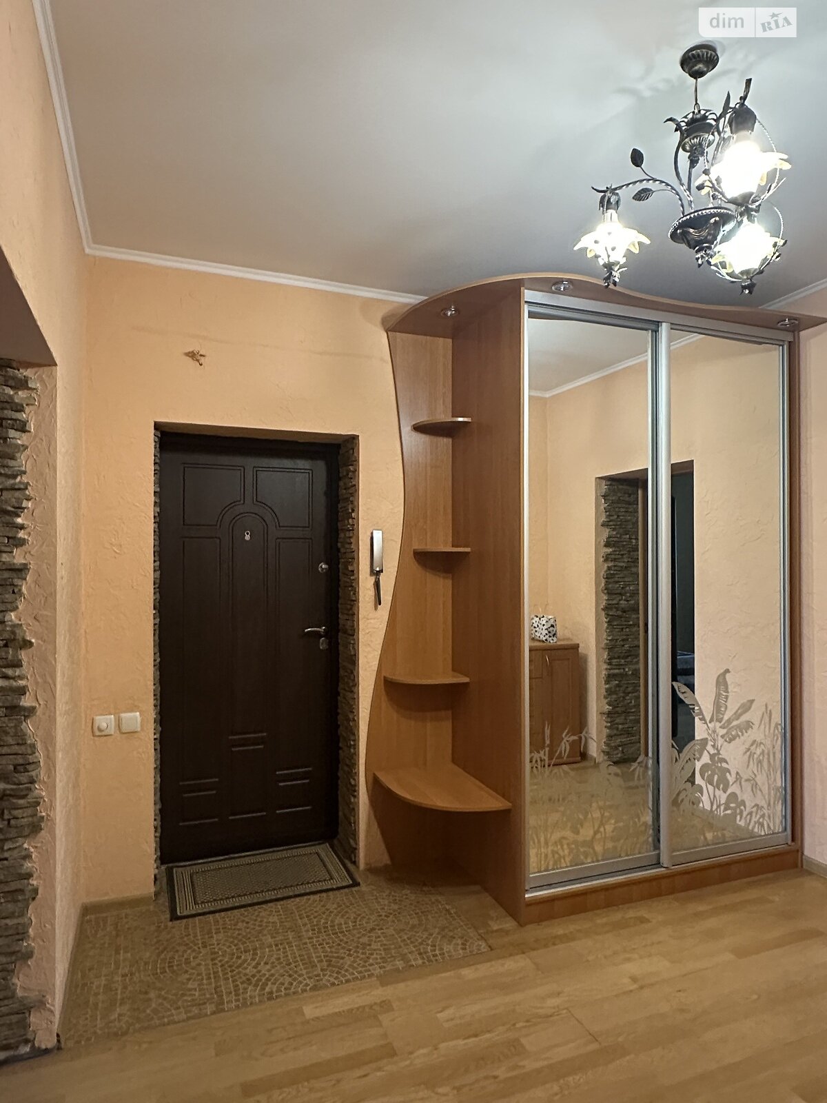 Продажа двухкомнатной квартиры в Ровно, на ул. Ясная, район Пивзавод фото 1 Продажа двухкомнатной квартиры в Ровно, на ул. Ясная, район Пивзавод фото 1