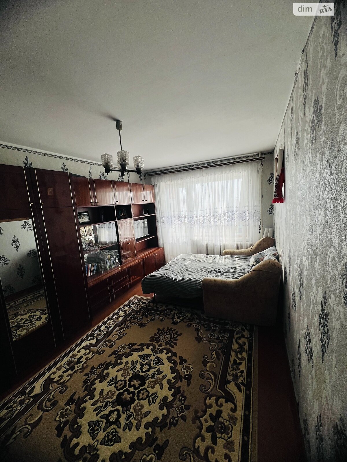 Продажа однокомнатной квартиры в Ровно, на ул. Грушевского Академика 38, район Политон фото 1 Продажа однокомнатной квартиры в Ровно, на ул. Грушевского Академика 38, район Политон фото 1