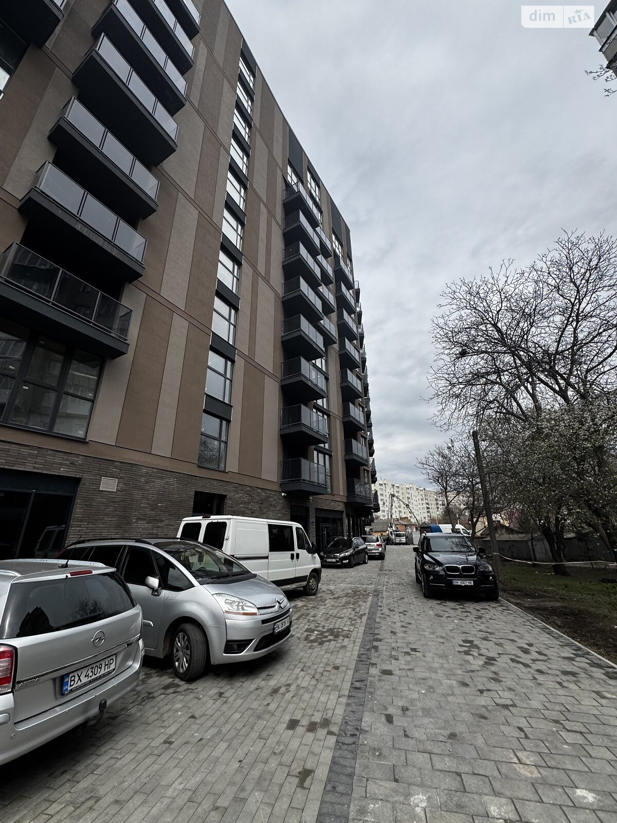Продаж однокімнатної квартири в Рівному, на вул. Вишиванки 2А, район Політон фото 1 Продаж однокімнатної квартири в Рівному, на вул. Вишиванки 2А, район Політон фото 1