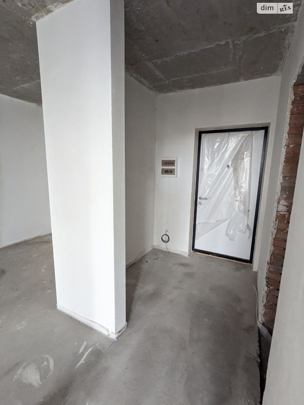 Продажа однокомнатной квартиры в Ровно, на ул. Вышиванки 2, район Политон фото 1 Продажа однокомнатной квартиры в Ровно, на ул. Вышиванки 2, район Политон фото 1