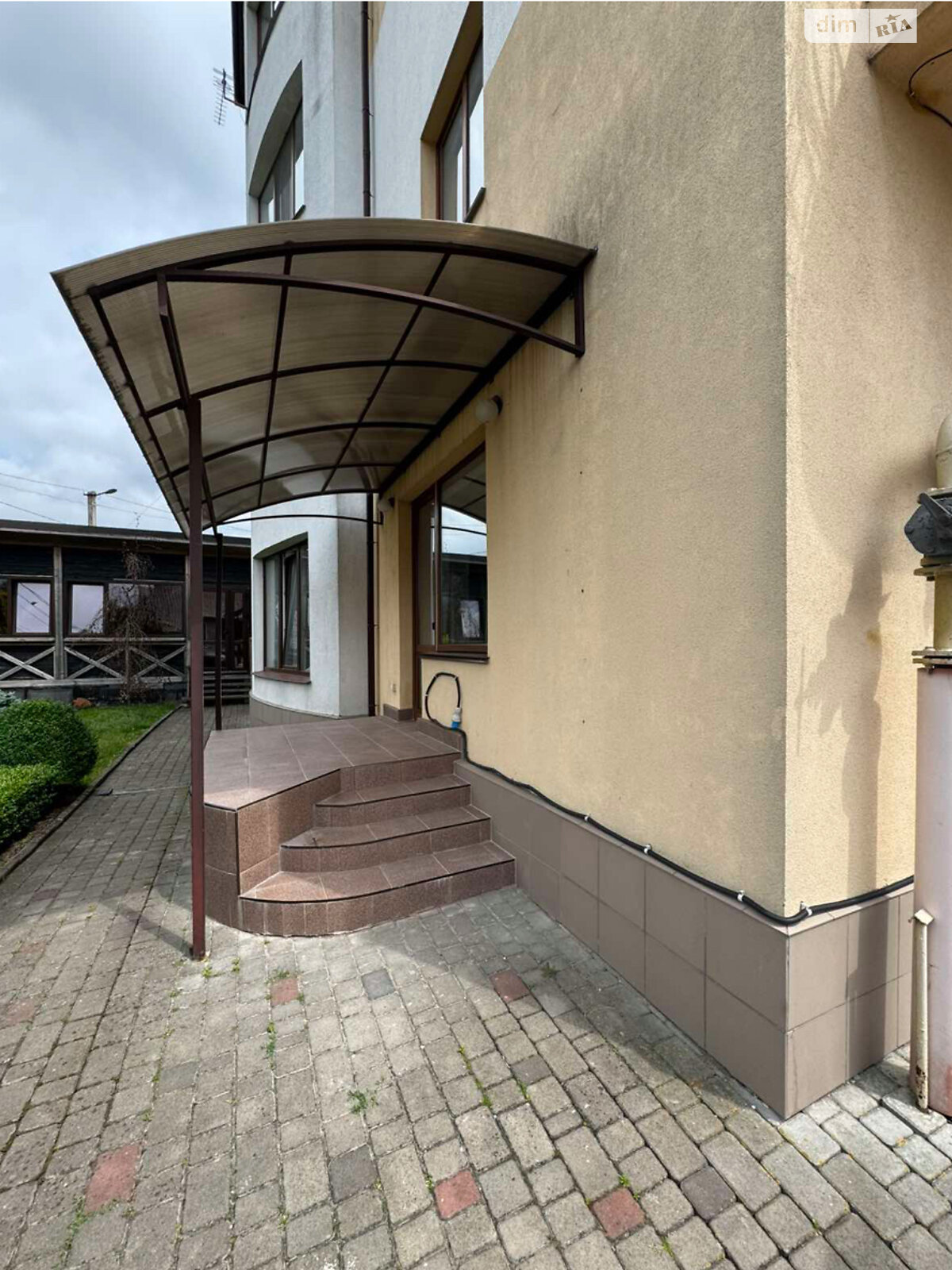 Продажа однокомнатной квартиры в Ровно, на ул. Поповича 23, фото 1 Продажа однокомнатной квартиры в Ровно, на ул. Поповича 23, фото 1