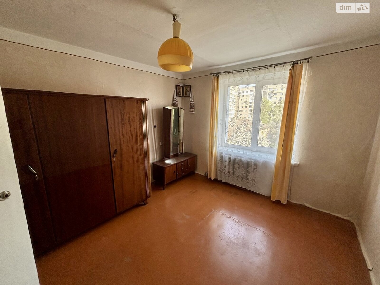 Продажа двухкомнатной квартиры в Ровно, на ул. Соборная, район Рум фото 1