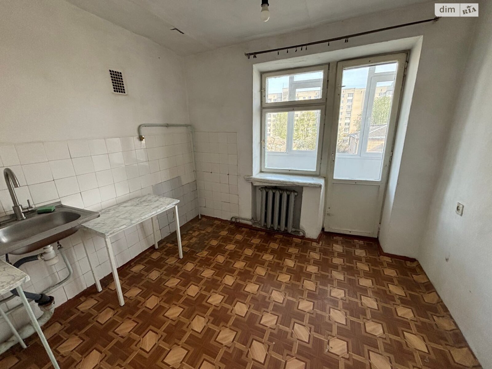 Продажа двухкомнатной квартиры в Ровно, на ул. Соборная 321, район Рум фото 1