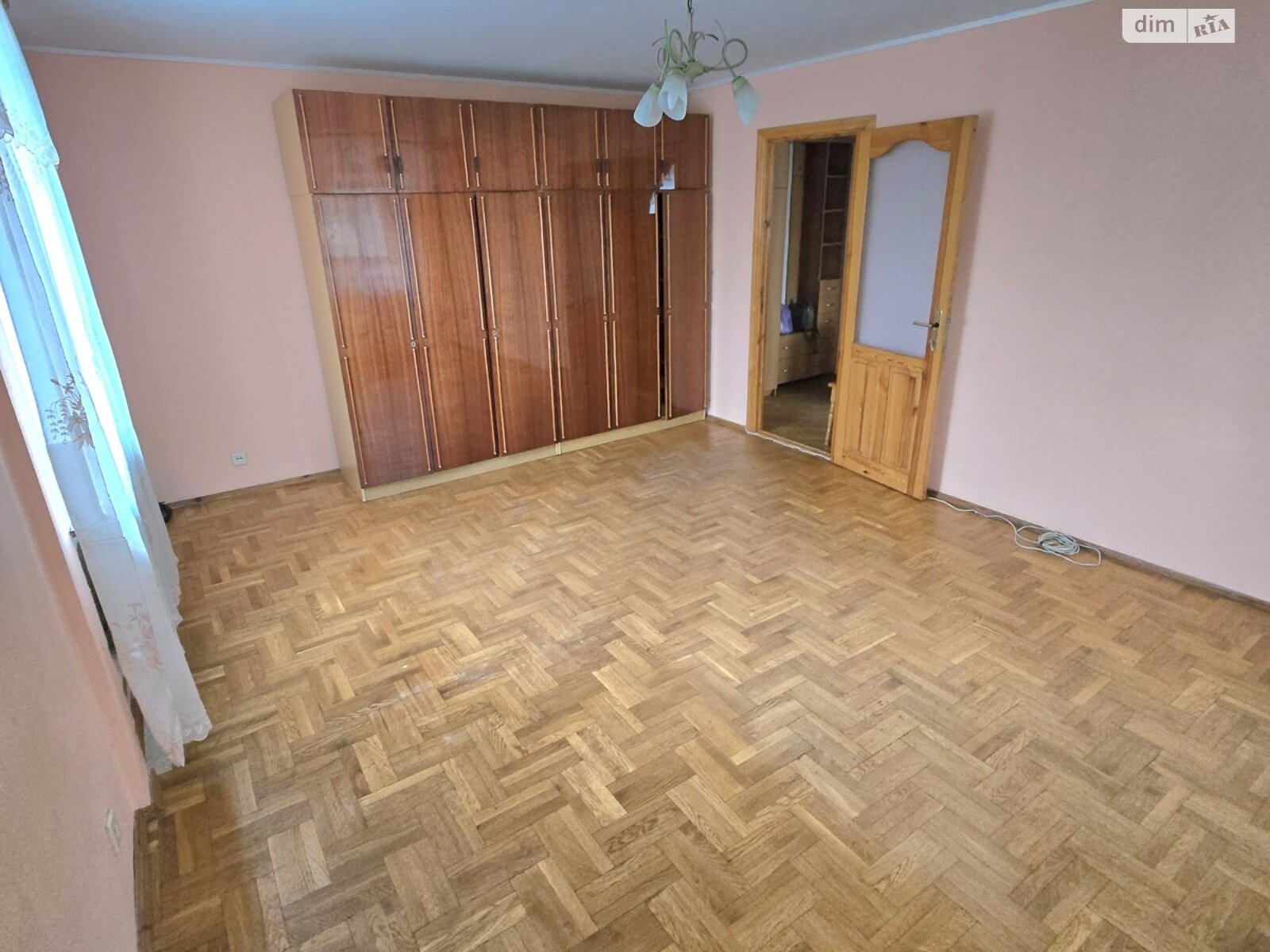 Продаж однокімнатної квартири в Рівному, на вул. Соборна, район Рум фото 1 Продаж однокімнатної квартири в Рівному, на вул. Соборна, район Рум фото 1