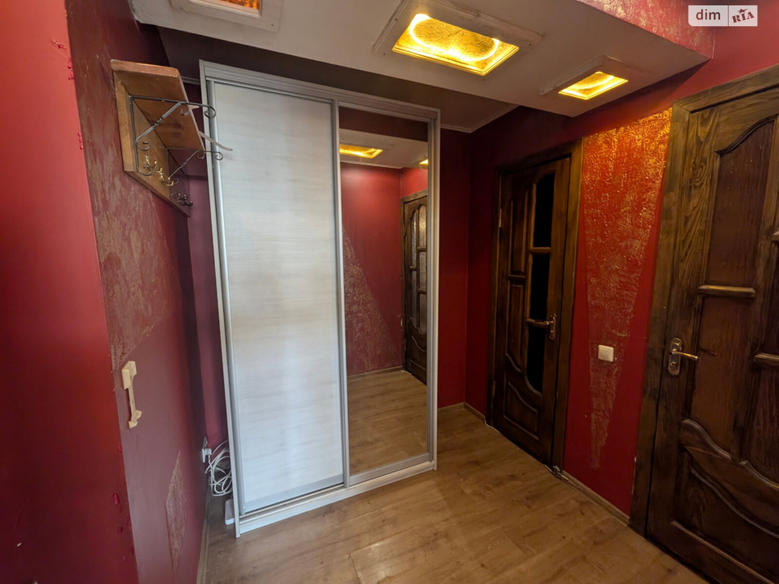 Продаж двокімнатної квартири в Рівному, на вул. Соборна 207, район Рум фото 1 Продаж двокімнатної квартири в Рівному, на вул. Соборна 207, район Рум фото 1