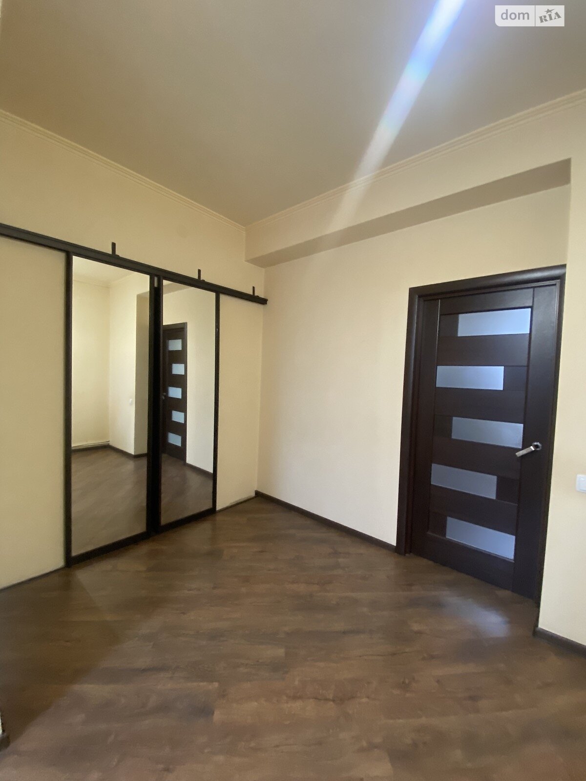 Продажа трехкомнатной квартиры в Ровно, на ул. Черновола Вячеслава, район Счастливое фото 1 Продажа трехкомнатной квартиры в Ровно, на ул. Черновола Вячеслава, район Счастливое фото 1