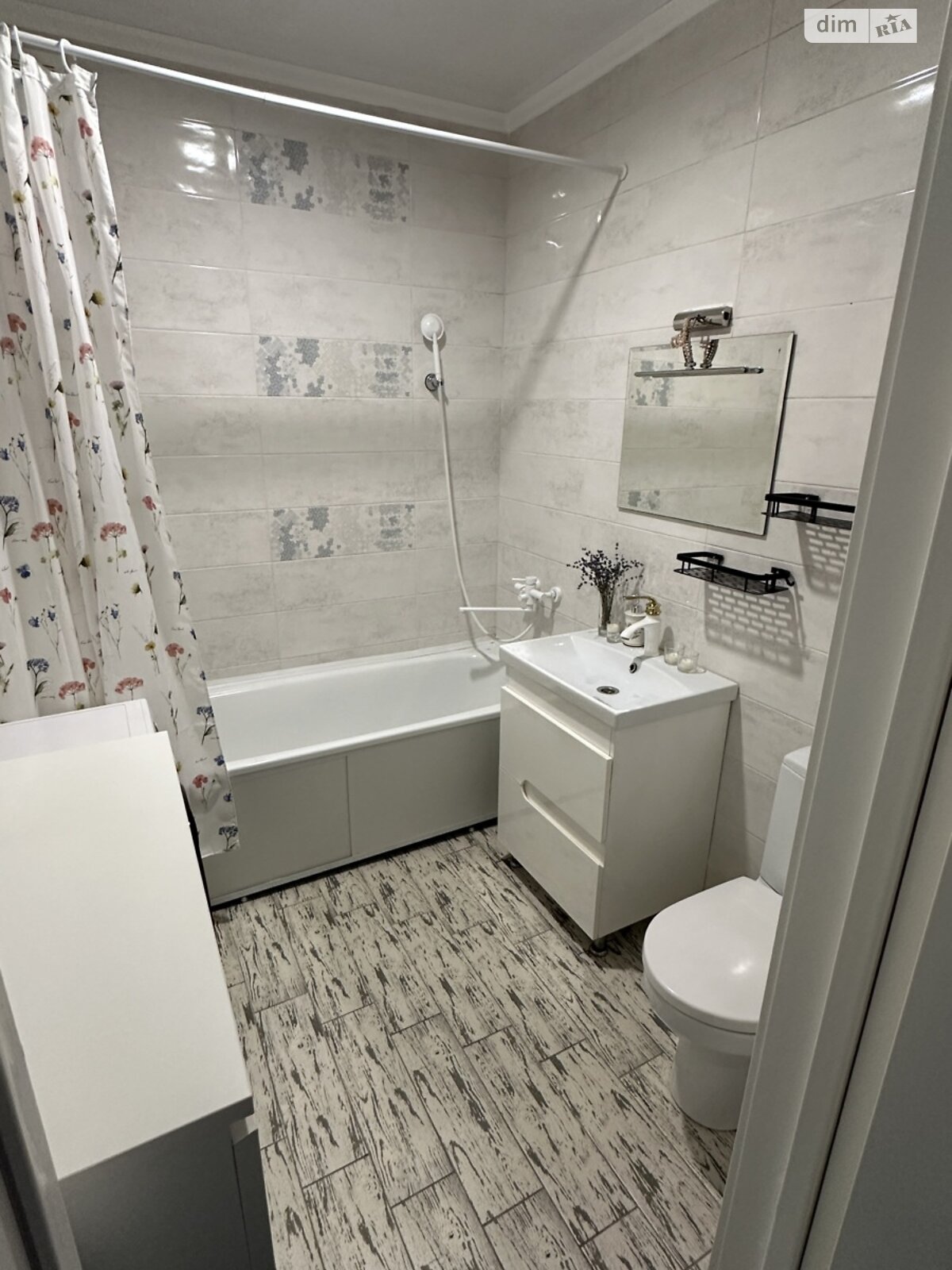 Продаж однокімнатної квартири в Рівному, на вул. Чорновола В'ячеслава 91П, район Щасливе фото 1