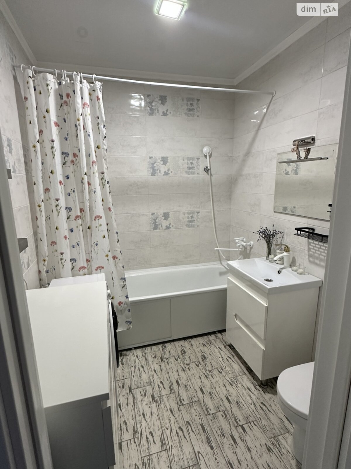 Продаж однокімнатної квартири в Рівному, на вул. Чорновола В'ячеслава 91П, район Щасливе фото 1