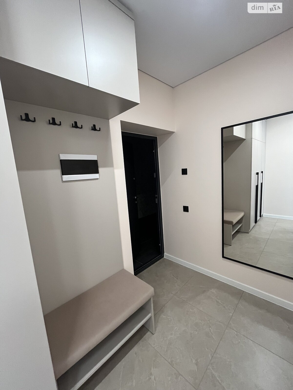 Продажа двухкомнатной квартиры в Ровно, на ул. Николая Боголюбова 1И, район Счастливое фото 1