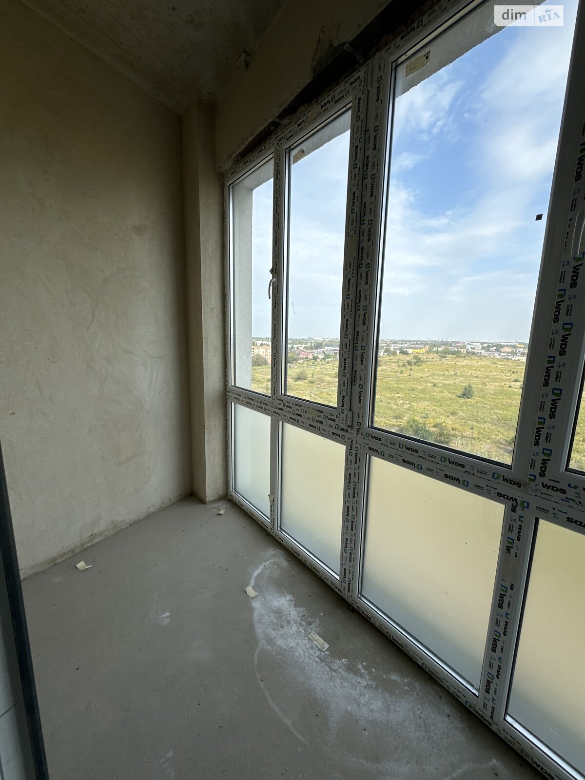 Продажа трехкомнатной квартиры в Ровно, на ул. Студенческая 18, район Счастливое фото 1 Продажа трехкомнатной квартиры в Ровно, на ул. Студенческая 18, район Счастливое фото 1
