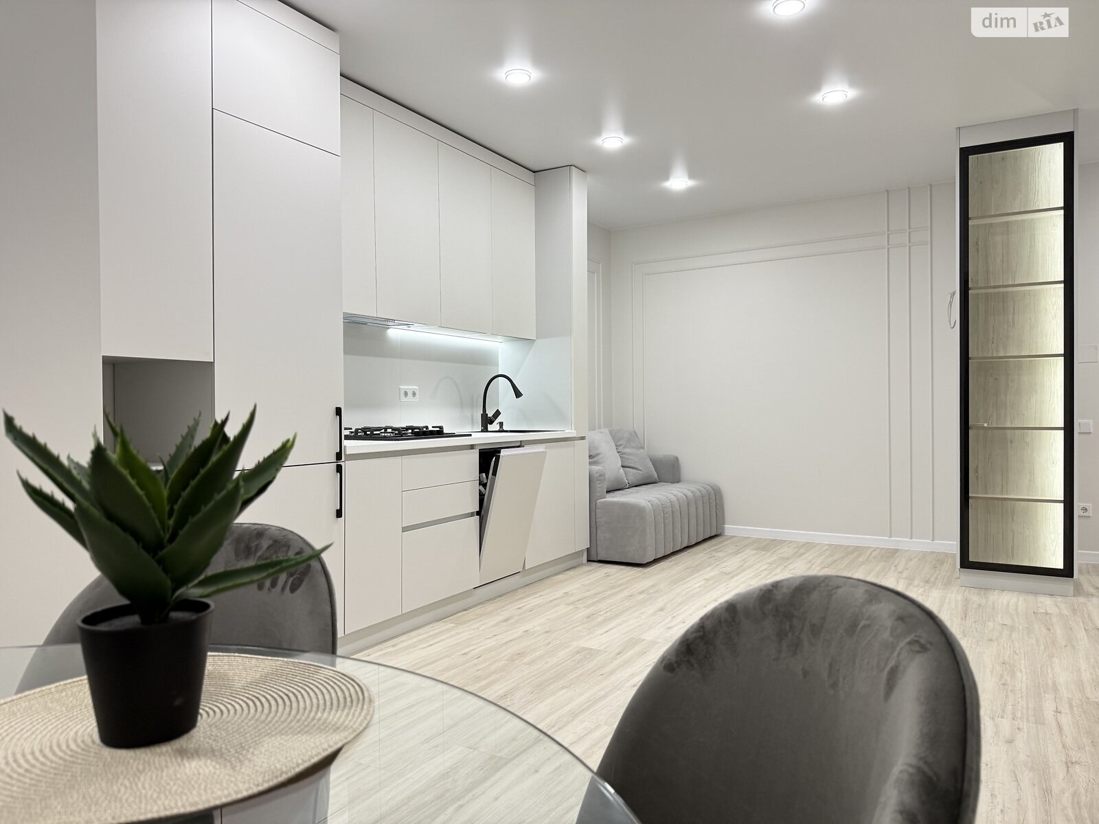 Продаж однокімнатної квартири в Рівному, на вул. Студентська 24А, район Щасливе фото 1 Продаж однокімнатної квартири в Рівному, на вул. Студентська 24А, район Щасливе фото 1