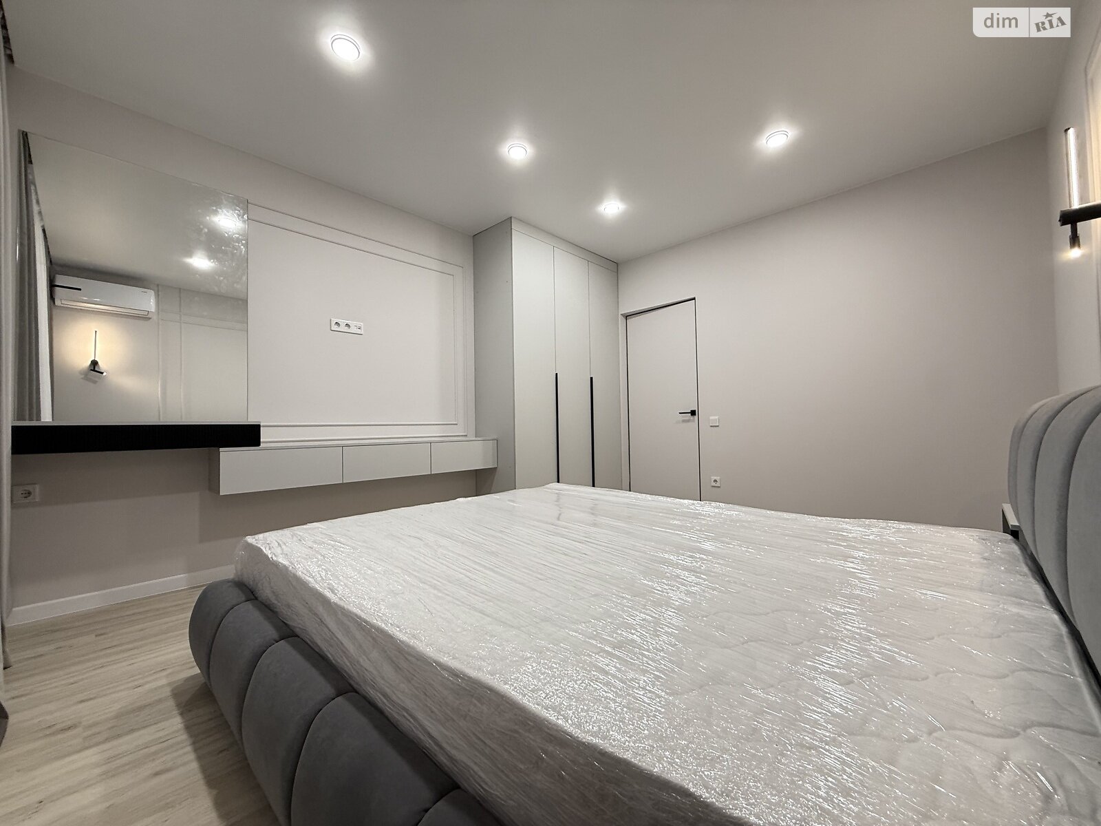 Продаж однокімнатної квартири в Рівному, на вул. Студентська 24А, район Щасливе фото 1 Продаж однокімнатної квартири в Рівному, на вул. Студентська 24А, район Щасливе фото 1