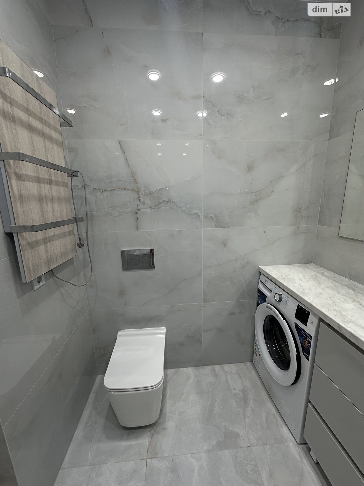 Продаж однокімнатної квартири в Рівному, на вул. Студентська 24А, район Щасливе фото 1