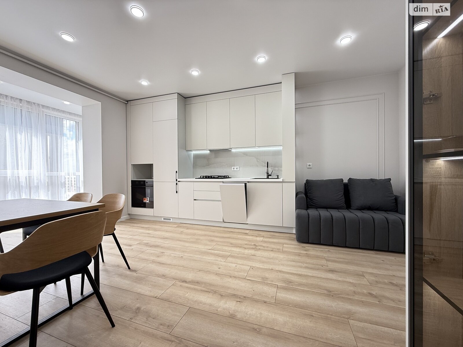 Продаж однокімнатної квартири в Рівному, на вул. Студентська 24А, район Щасливе фото 1 Продаж однокімнатної квартири в Рівному, на вул. Студентська 24А, район Щасливе фото 1