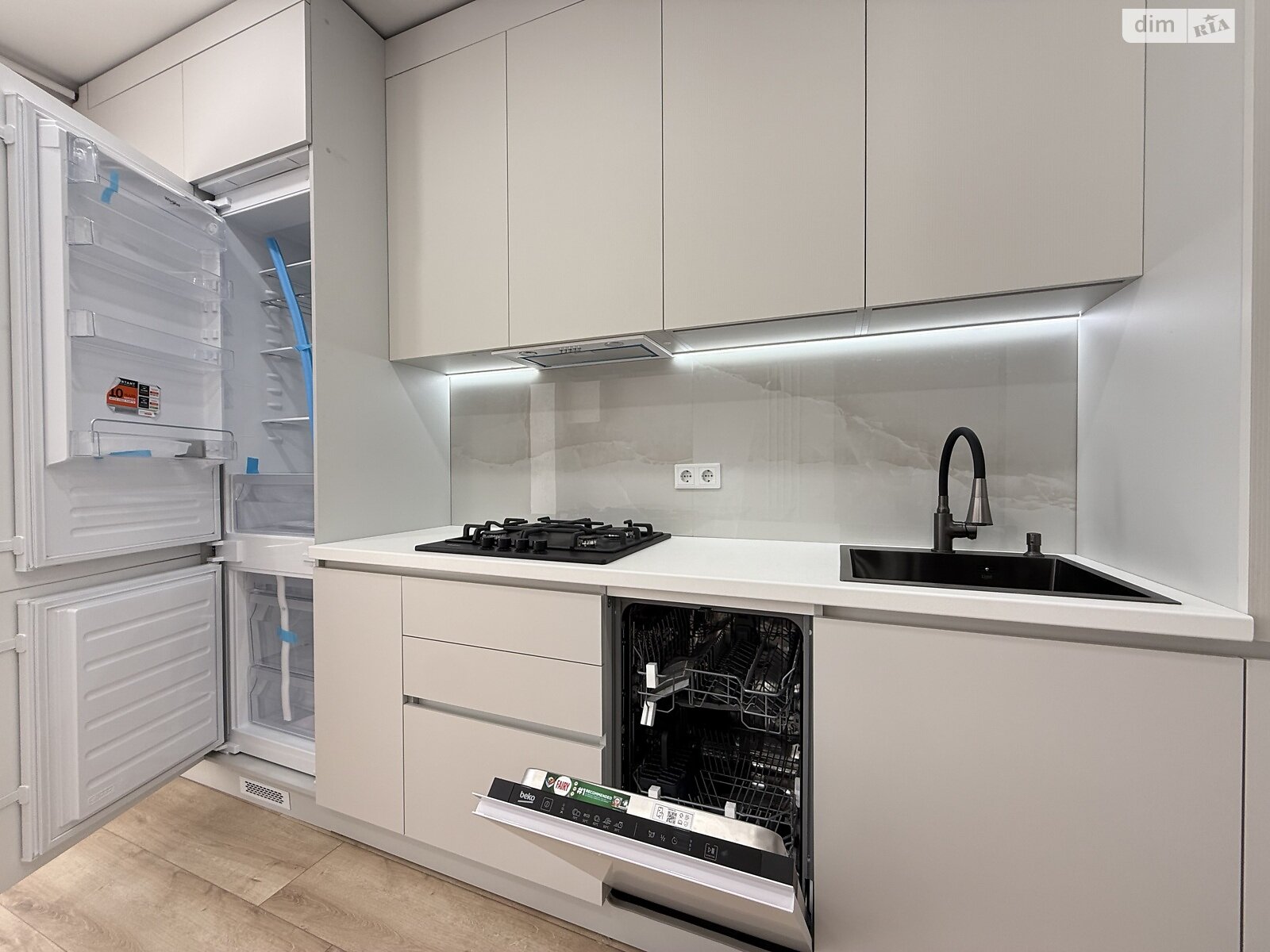 Продаж однокімнатної квартири в Рівному, на вул. Студентська 24А, район Щасливе фото 1 Продаж однокімнатної квартири в Рівному, на вул. Студентська 24А, район Щасливе фото 1