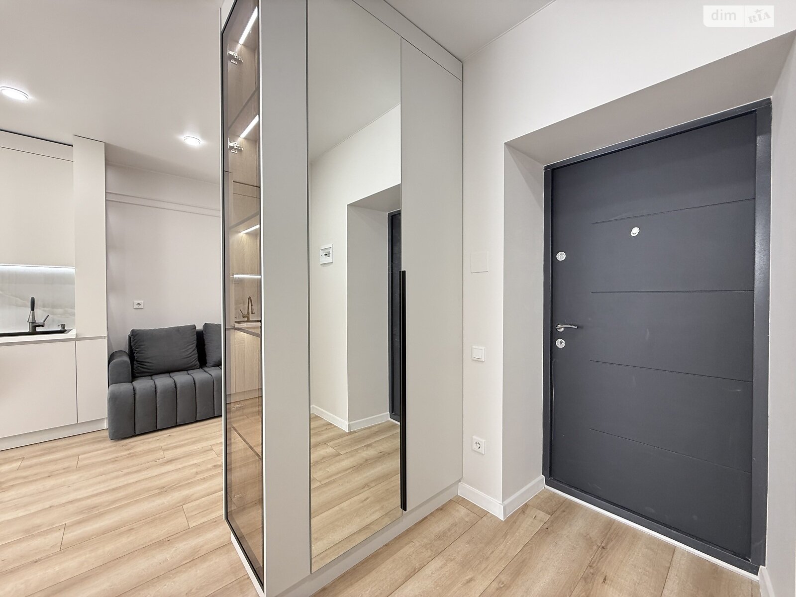 Продаж однокімнатної квартири в Рівному, на вул. Студентська 24А, район Щасливе фото 1 Продаж однокімнатної квартири в Рівному, на вул. Студентська 24А, район Щасливе фото 1